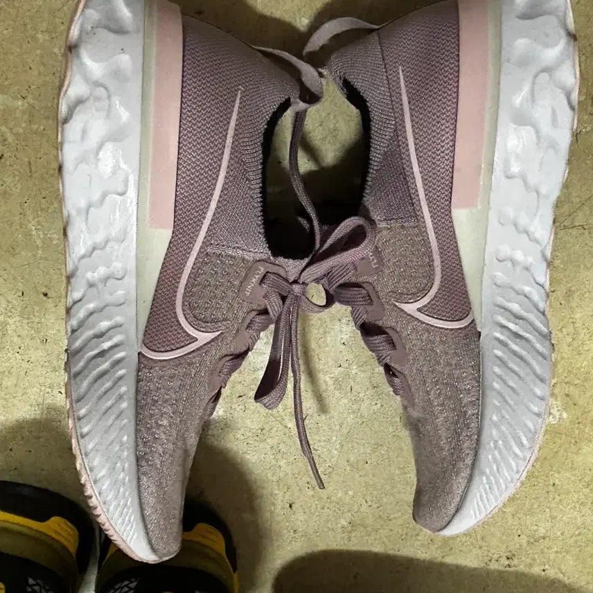 [BUNJANG] Nike React Infinity Run Flyknit Plum Fog White Women&
