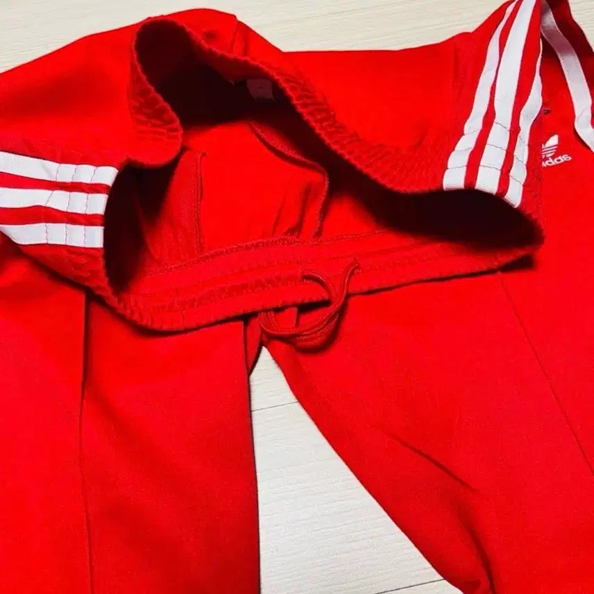 [BUNJANG] Adidas Red Training Suit Set / 아디다스 빨간색 트레이닝복 상하세트