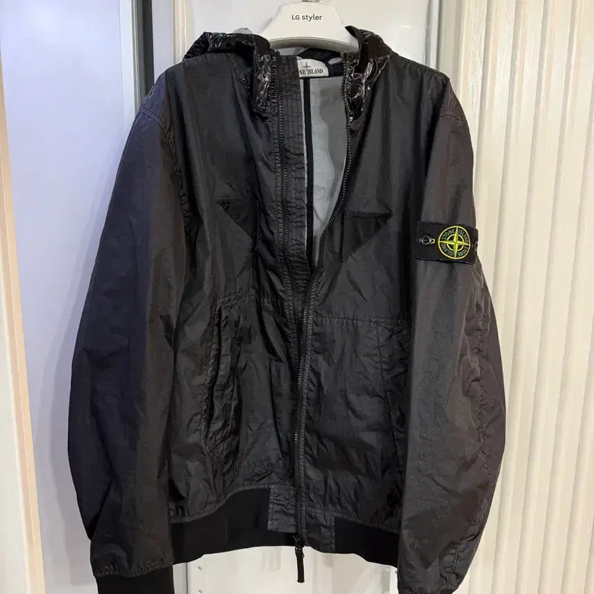 [BUNJANG] Stone Island Membrana Windbreaker Jacket / [정식수입]23SS 스톤아일랜드 멤브라나 바람막이 V0029 블랙