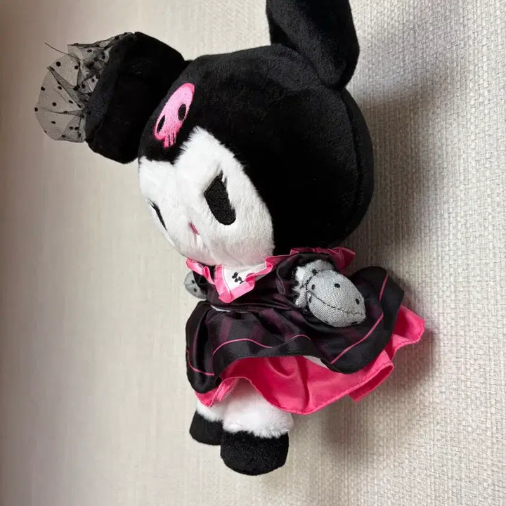 [BUNJANG] Kuromi Ojousama Medium Doll / 쿠로미 오죠사마 중형인형