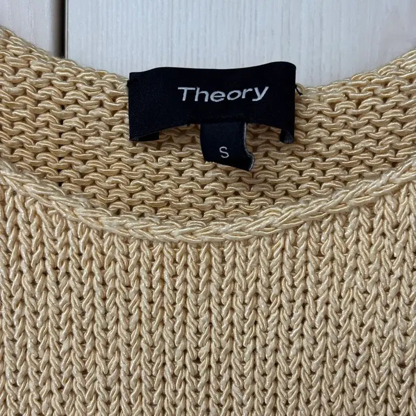 [BUNJANG] Theory Beige Knit Tank Top / Theory 띠어리 베이지색 니트 나시