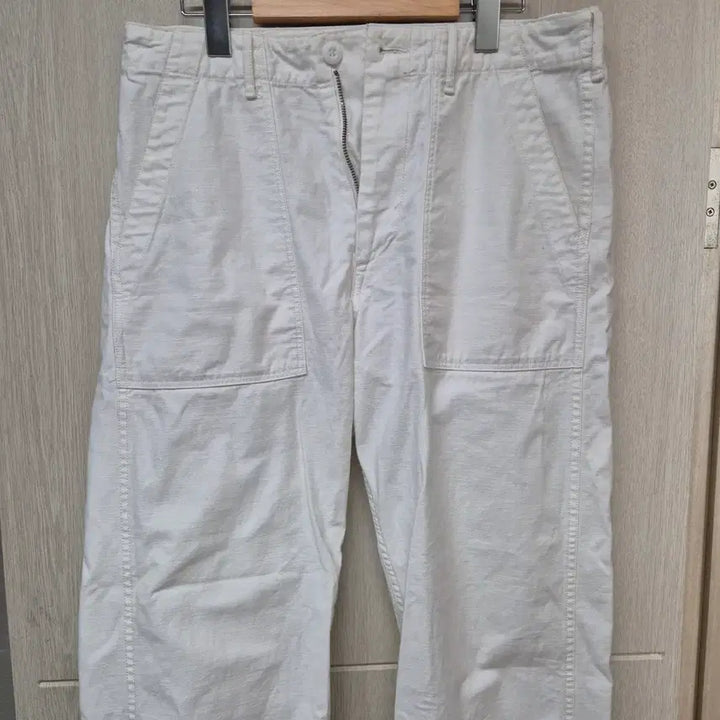 [BUNJANG] Danton White Fatigue Pants / 단톤 화이트 퍼티그32