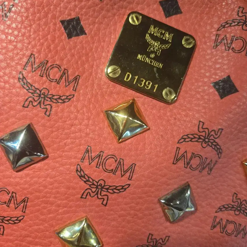 [BUNJANG] MCM Visetos Pink Backpack / MCM 핑크색 백팩 가방
