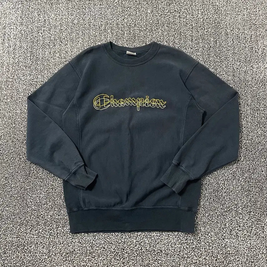 [BUNJANG] Vintage 9 Japanese Vintage Champion Reverse Weave Logo Sweatshirt Navy / 빈티지9. 일본빈티지 챔피온 리버스위브 로고 맨투맨 스웻셔츠 네이비