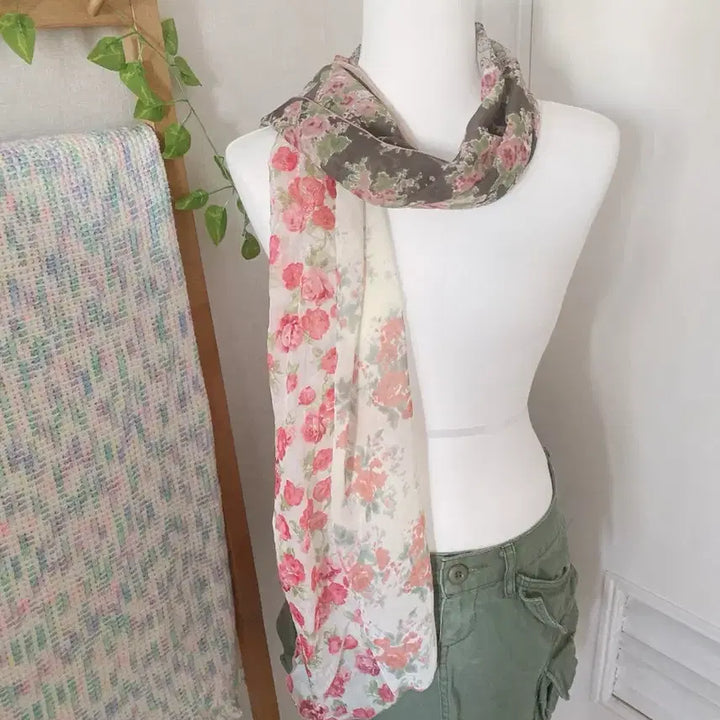 [SOLD OUT] 일본빈티지 모리걸 패치 스카프