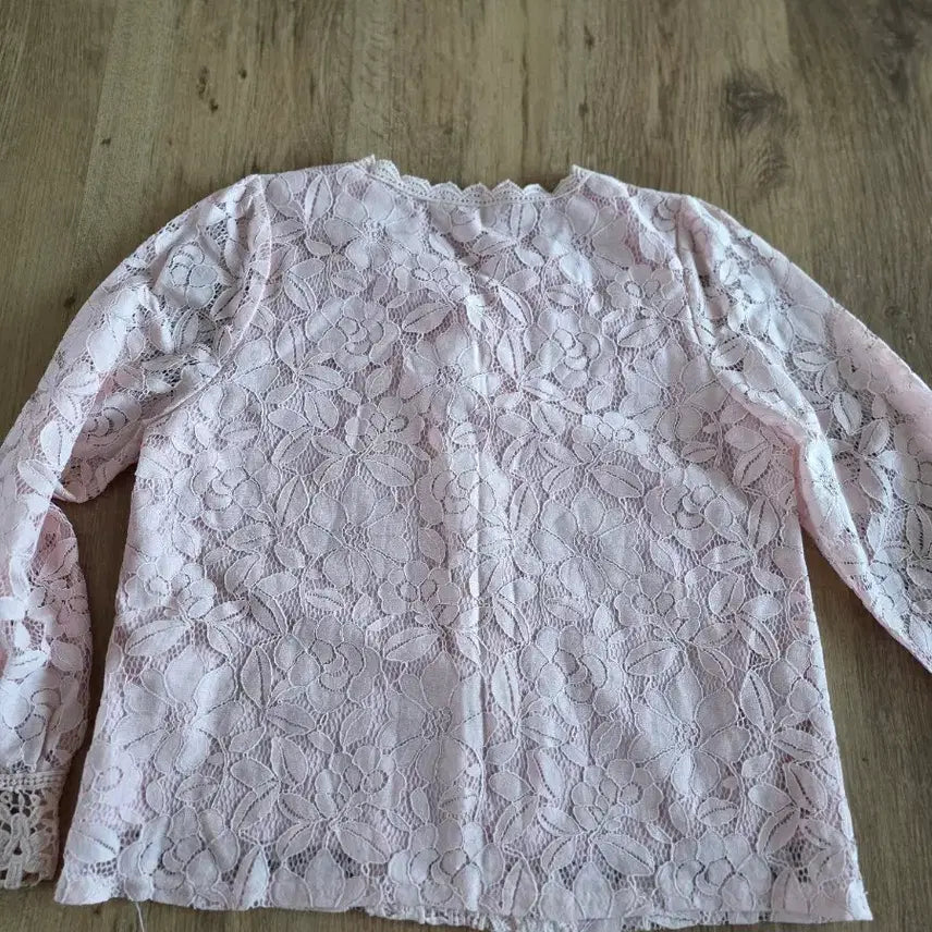 [SOLD OUT] 핑크 레이스 블라우스