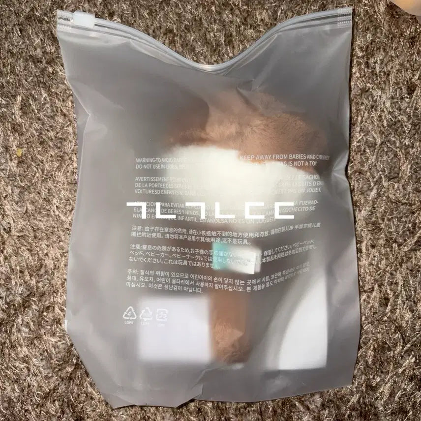 [BUNJANG] BOYNEXTDOOR Darling Ryu Plush Keyring + Photo Set (Sealed) / 보넥도 쁘넥도 달링이 리우 플러시 키링 +증사 미개봉