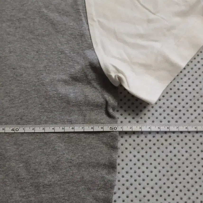 [BUNJANG] Lacoste Pocket T-Shirt Grey/White / 라코스테 포켓 반팔티 그레이/화이트