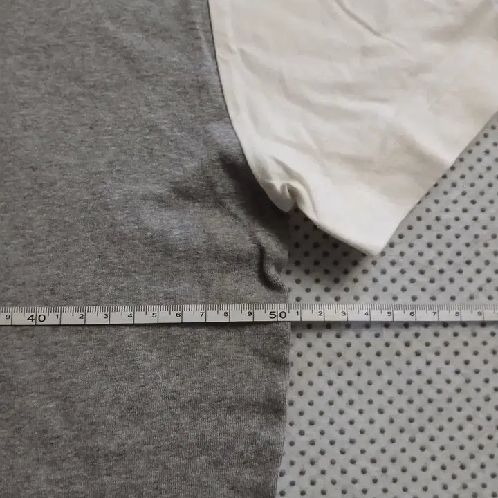 [BUNJANG] Lacoste Pocket T-Shirt Grey/White / 라코스테 포켓 반팔티 그레이/화이트