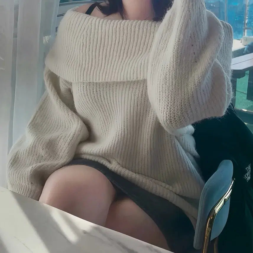 [BUNJANG] Ivory Off-shoulder Knit Sweater and Denim Skirt Set / 아이보리 오프숄더 니트 스웨터 + 청치마
