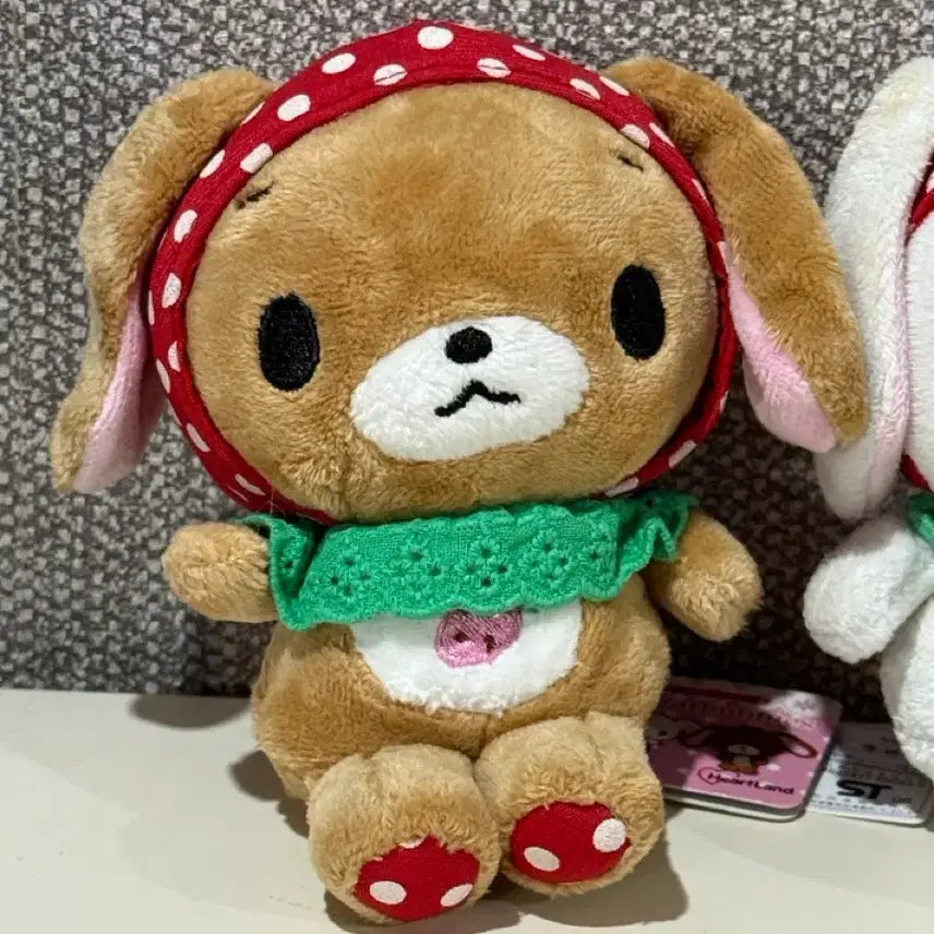 [BUNJANG] Sanrio Sugarbunnies Strawberry Kurousa Shirousa Mascot Set / 산리오 슈가바니즈 딸기 쿠로우사 시로우사 마스코트 세트