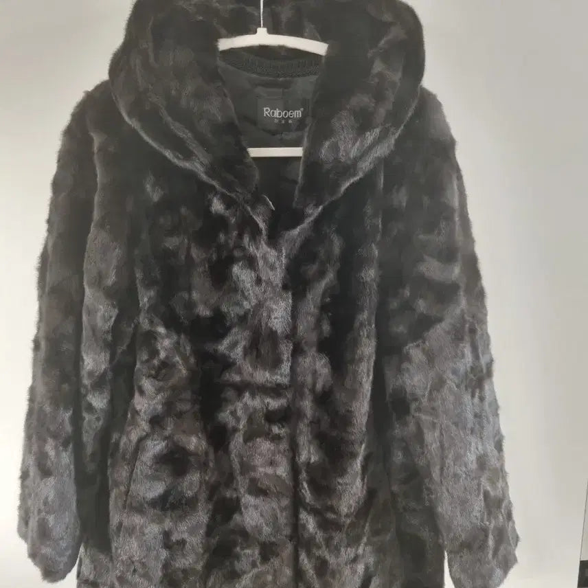 [BUNJANG] La Bomme Hooded Mink Coat (Size 66) / 라보엠 후드 밍크 코트(66사이즈)