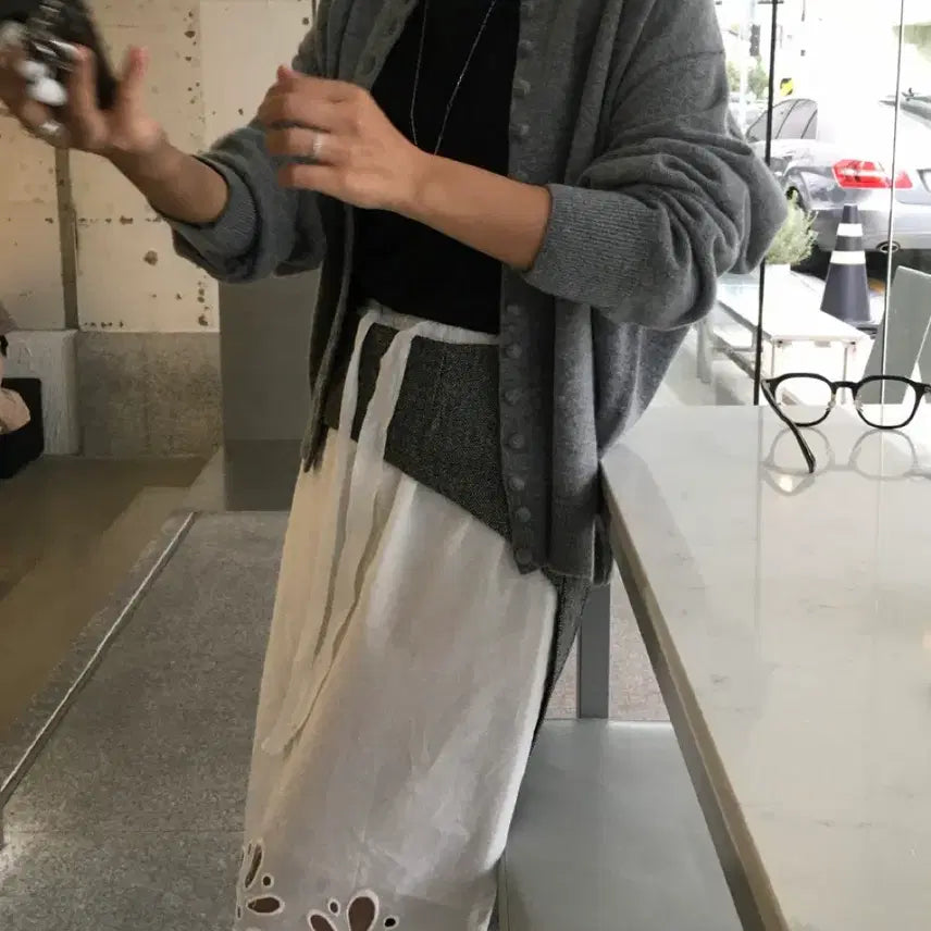 [BUNJANG] Outfit Bean Cardigan (Gray) / [아웃핏] 콩 가디건 (그레이)