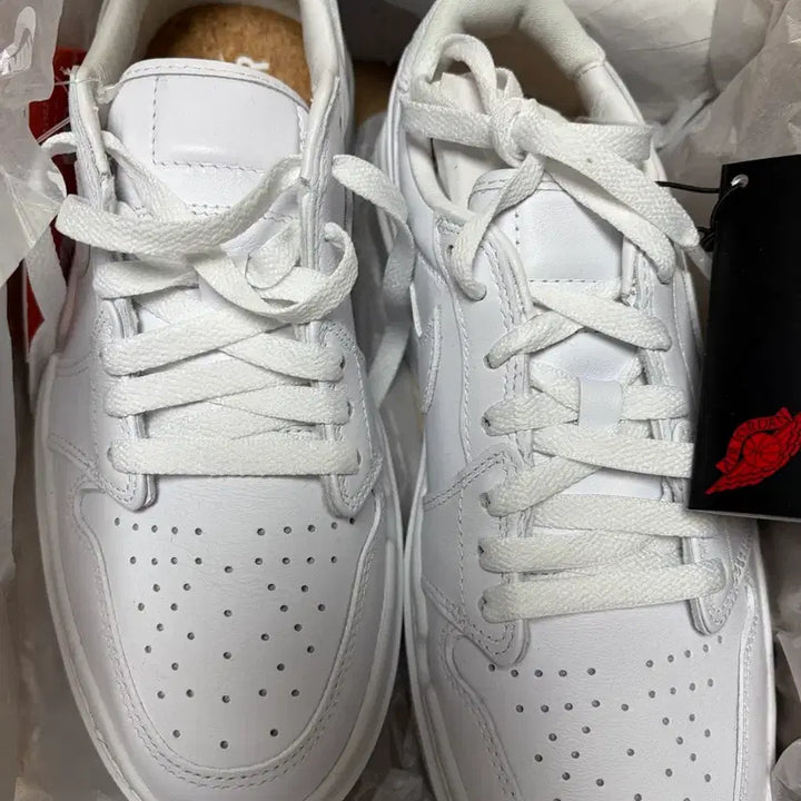 [BUNJANG] Nike Air Jordan 1 Elevate Low Sneakers / 가격내림 에어 조던 1 엘리베이트 로우