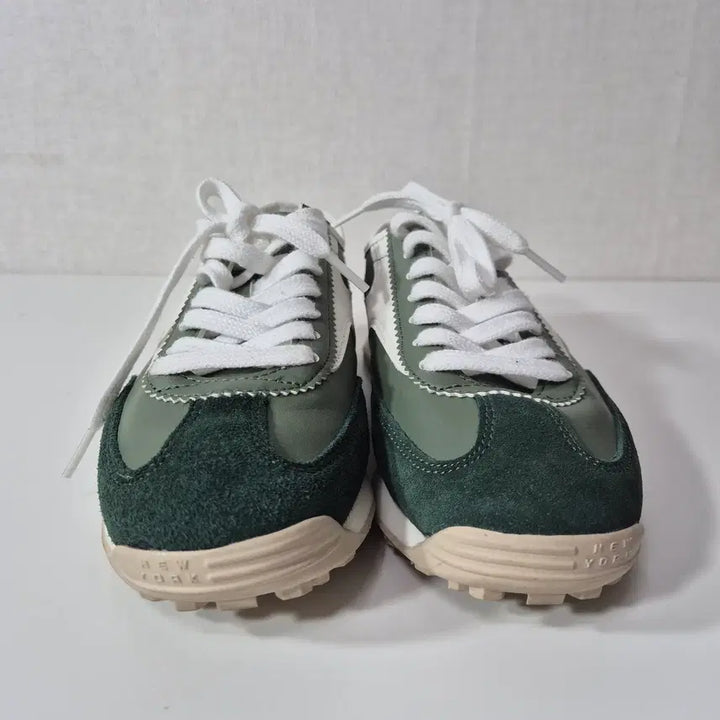 [BUNJANG] JILLSTUART SPORT NEWYORK Swift Sneakers / 질 스튜어트 스포츠 뉴옥 스위프트 스니커즈