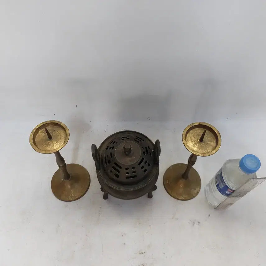 [BUNJANG] Vintage Bronze Incense Burner and Candlestick Set / 빈티지 동향로와 촛대 세트  - 민속품. 만물당