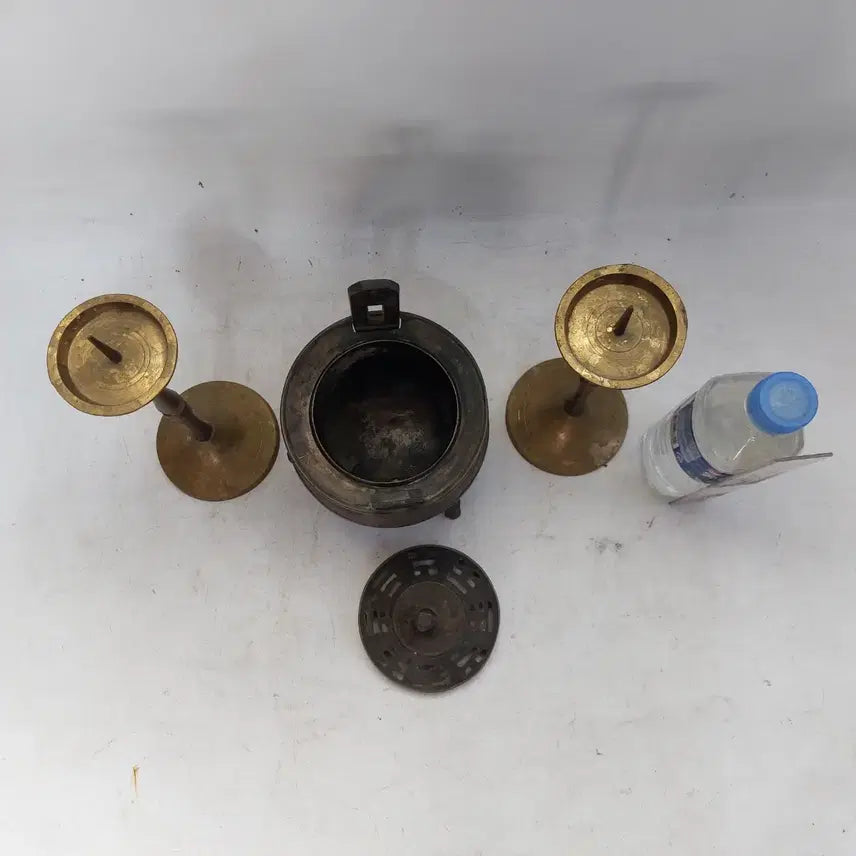 [BUNJANG] Vintage Bronze Incense Burner and Candlestick Set / 빈티지 동향로와 촛대 세트  - 민속품. 만물당