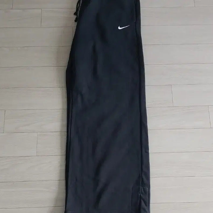 [BUNJANG] Nike Standard Fit High Rise Fleece Pants (L) / 나이키 새제품) 플리스 팬츠 (L)