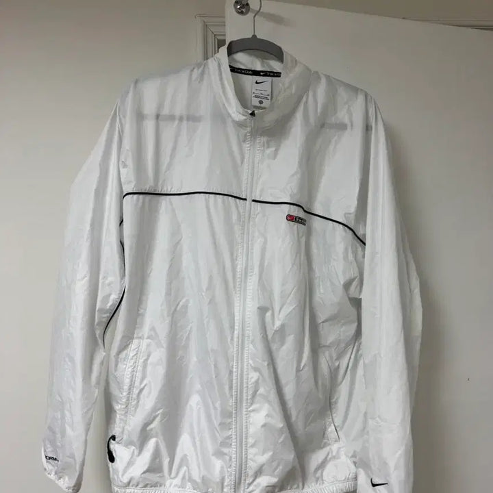 [BUNJANG] Nike Track Club Windbreaker Jacket / 나이키 트랙클럽 바람막이