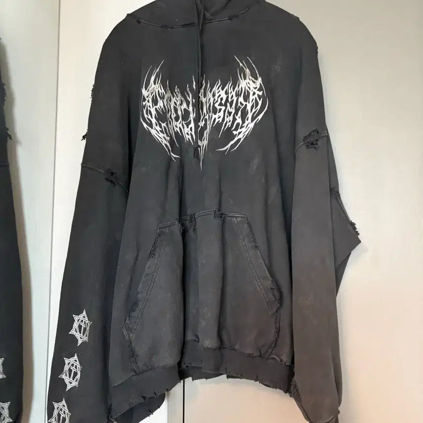 [BUNJANG] ProjectGR Metallic Logo Hoodie Size 1 / 프로젝트gr 메탈릭로고 후드 1사이즈