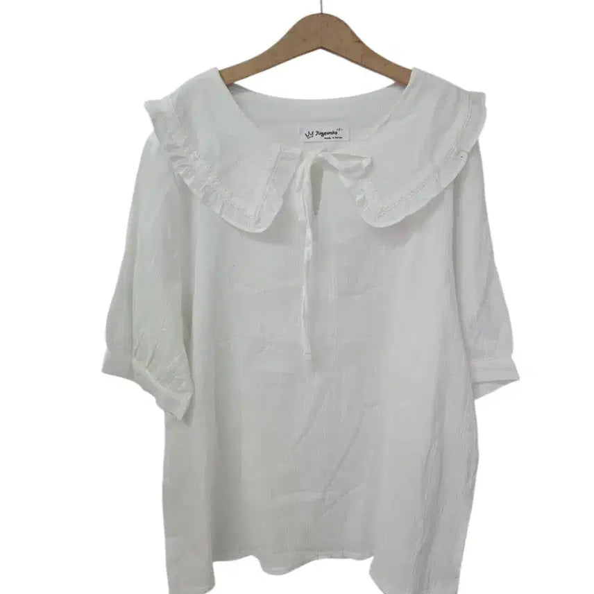 [BUNJANG] White Lace Oversized Collar Blouse - Short Sleeve / 레이스 빅카라 블라우스 화이트 반팔