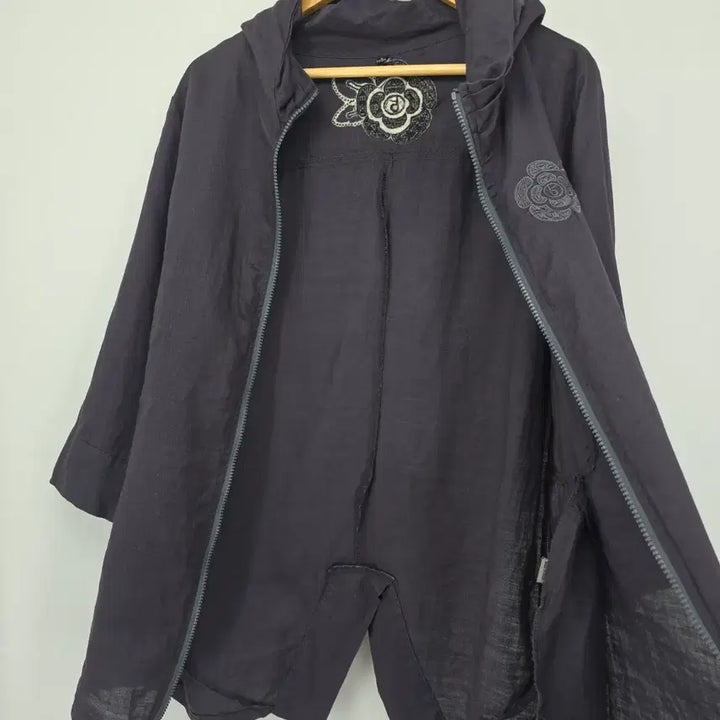 [BUNJANG] F20606 Linen Blend Embroidered Jacket / 자켓형 후드 반팔 마 점퍼 [F20606]