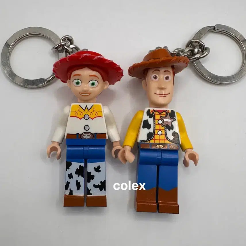 [BUNJANG] LEGO Toy Story Woody &amp; Jessie Keychains (Bundle Set) / (정품) 토이스토리 우디 제시 레고 키링 일괄
