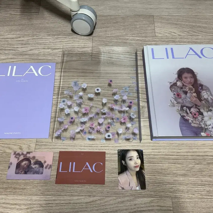 [BUNJANG] IU Limited Edition Goods Bundle / 아이유 한정판 포함 굿즈 일괄처분