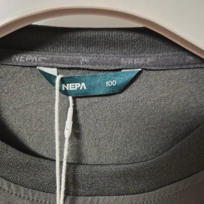 [BUNJANG] Nepa Long-Sleeve T-Shirt Size L / 네파 긴팔 티셔츠L사이즈