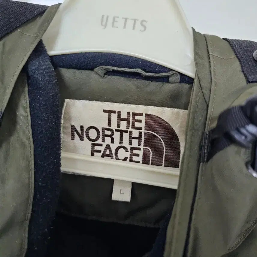 [BUNJANG] The North Face Khaki Hooded Jacket L / 노스페이스 카키색 후드  자켓 L