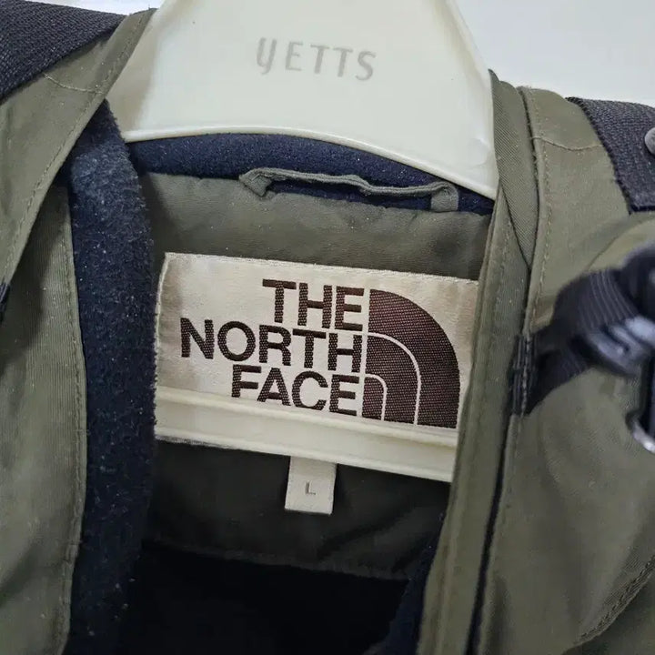 [BUNJANG] The North Face Khaki Hooded Jacket L / 노스페이스 카키색 후드  자켓 L