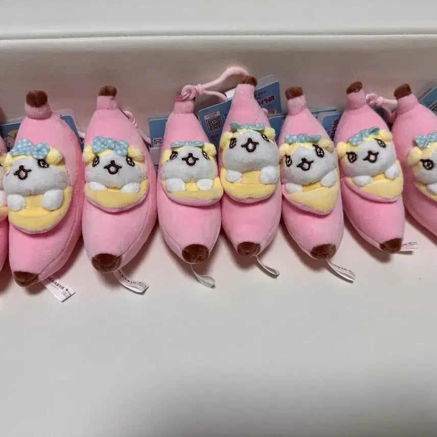 [BUNJANG] Banana Cat Foldable Plush Toy Keychain Roleplay Accessory / 바나냐 폴드 인형 키링 역할놀이