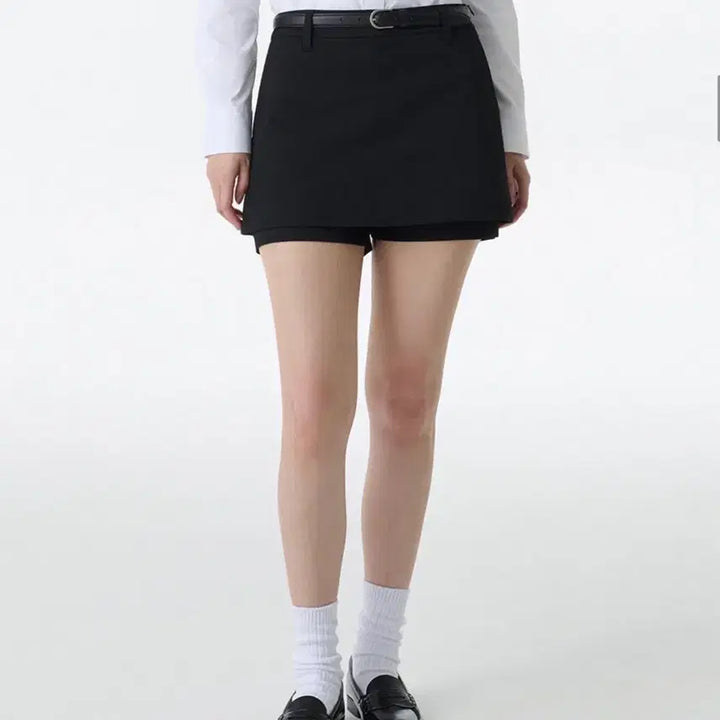 [BUNJANG] Musinsa Standard Han So Hee Black Mini Skirt Pants / [한소희 PICK]무신사 스탠다드 우먼 블랙 미니 스커트 팬츠