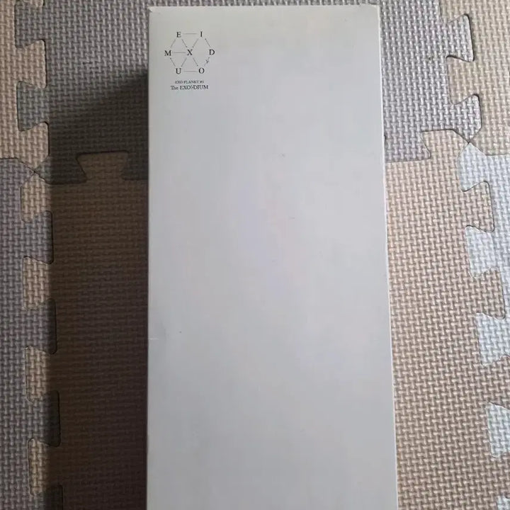 [SOLD OUT] EXO 에리디봉 보관 케이스 화이트 새상품