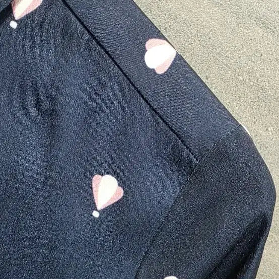 [SOLD OUT] ON&amp;ON 온앤온 , 예쁜  문양  블라우스 , 거의 새상품