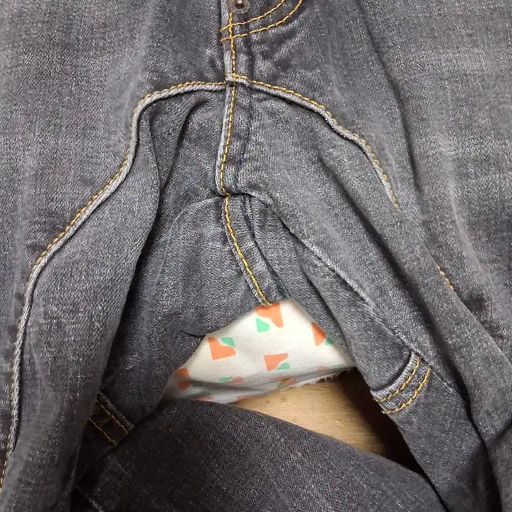 [BUNJANG] DSQUARED2 Black Washed Denim Jeans / DSQUARED2,블랙워싱.데님청바지,A급ㅡ32사이즈,택포