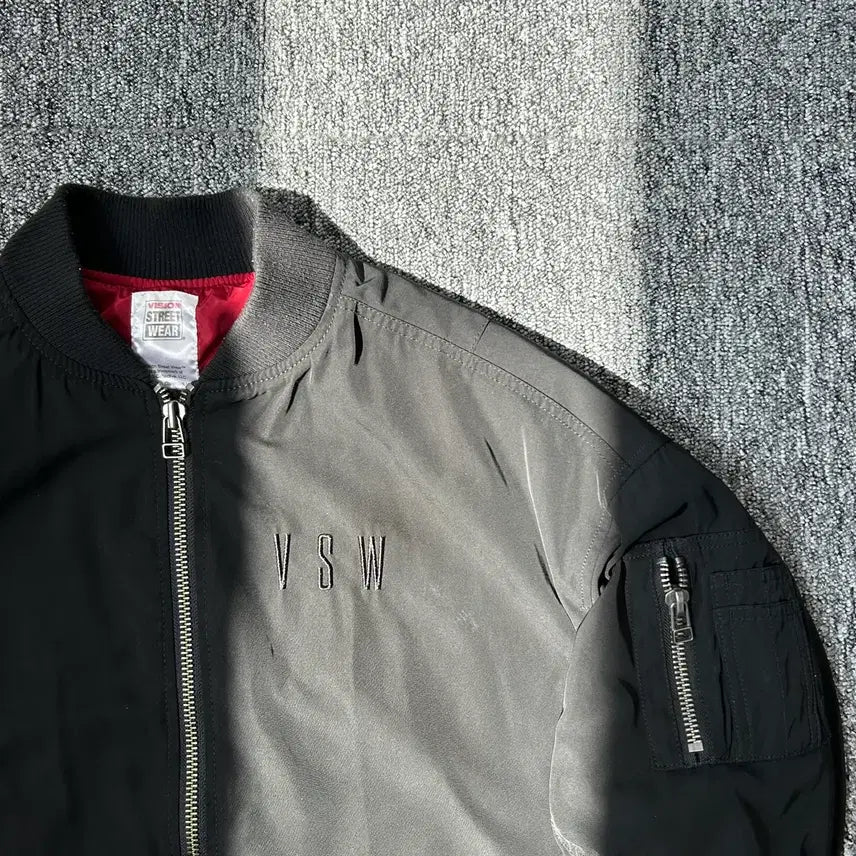 [BUNJANG] Vision Street Wear MA-1 Bomber Jacket / 비전 스트리트 웨어 MA-1 항공 자켓