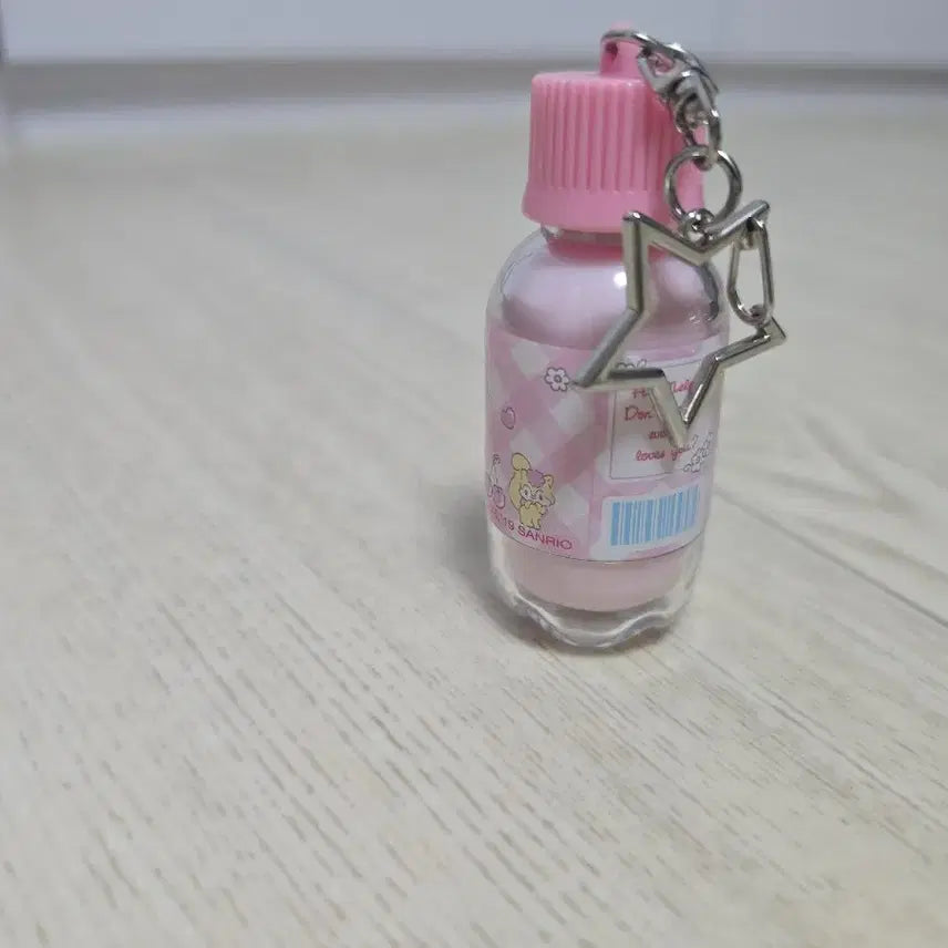 [BUNJANG] Sanrio My Melody Water Bottle Ballpoint Pen Charm / 산리오 마이멜로디 물병 모양 볼펜 키링 팝니다.