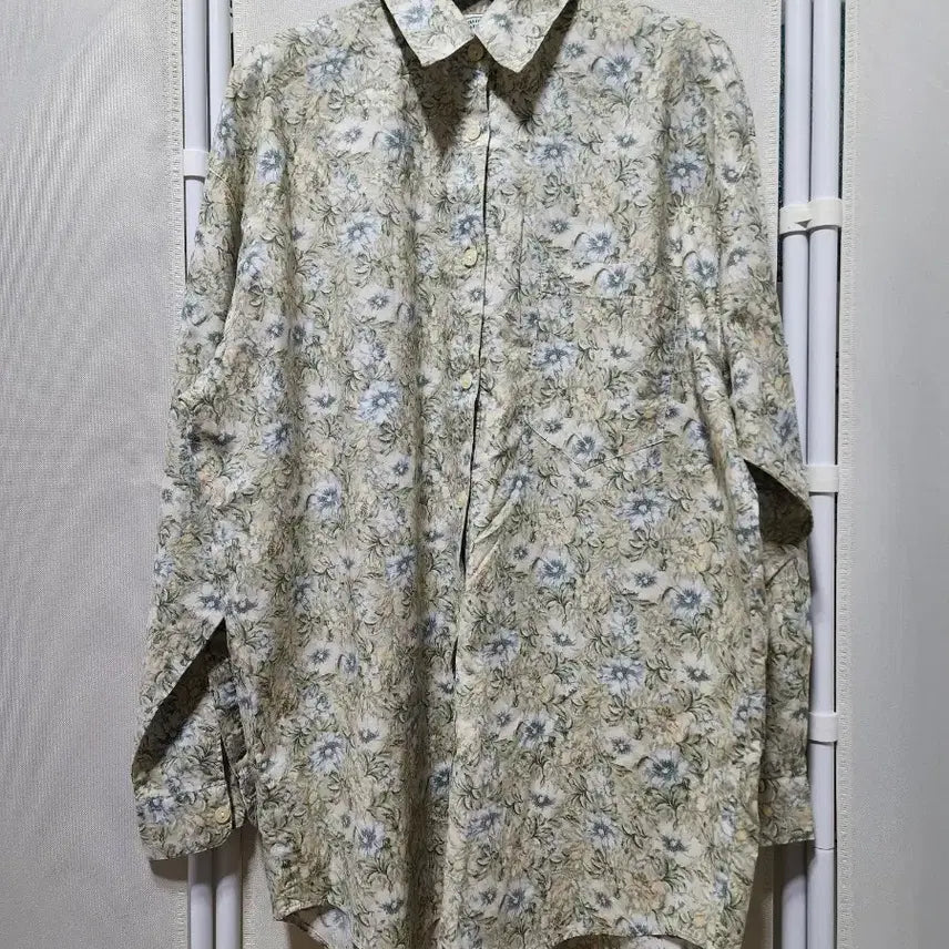 [BUNJANG] Laura Ashley Shirt / 로라에슐리 셔츠.55~66.