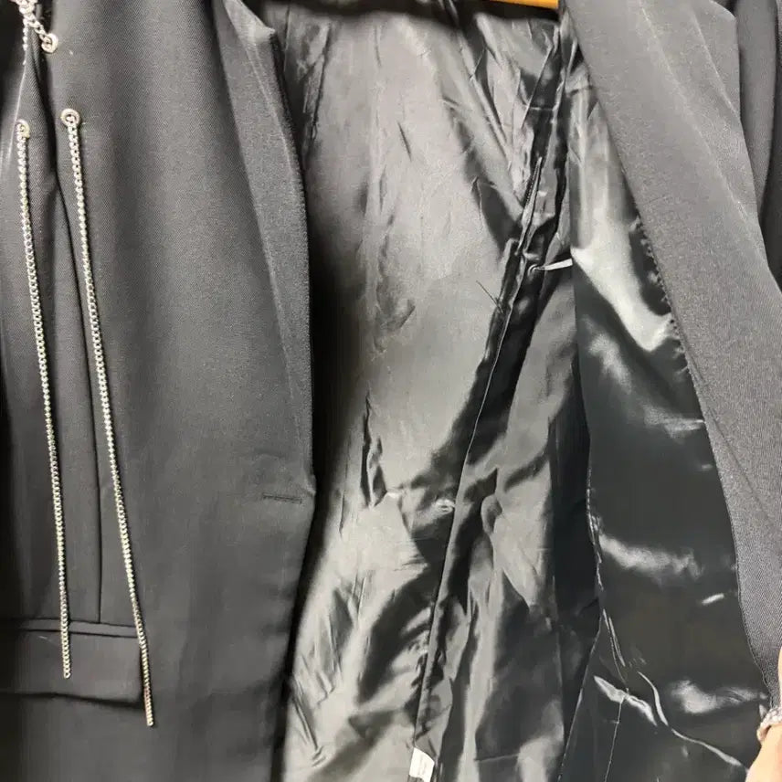 [BUNJANG] DXC Oversized Blazer with Chain Detail / Y2K 체인 장식 오버핏 마이 자켓 어깨패드 있음 한번도 안입음