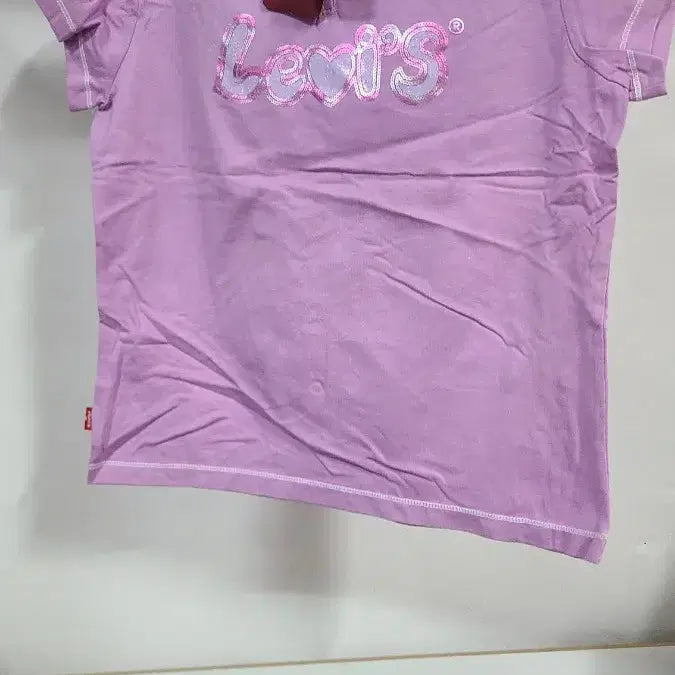 [SOLD OUT] 리바이스 보라색 반팔 티셔츠 새상품