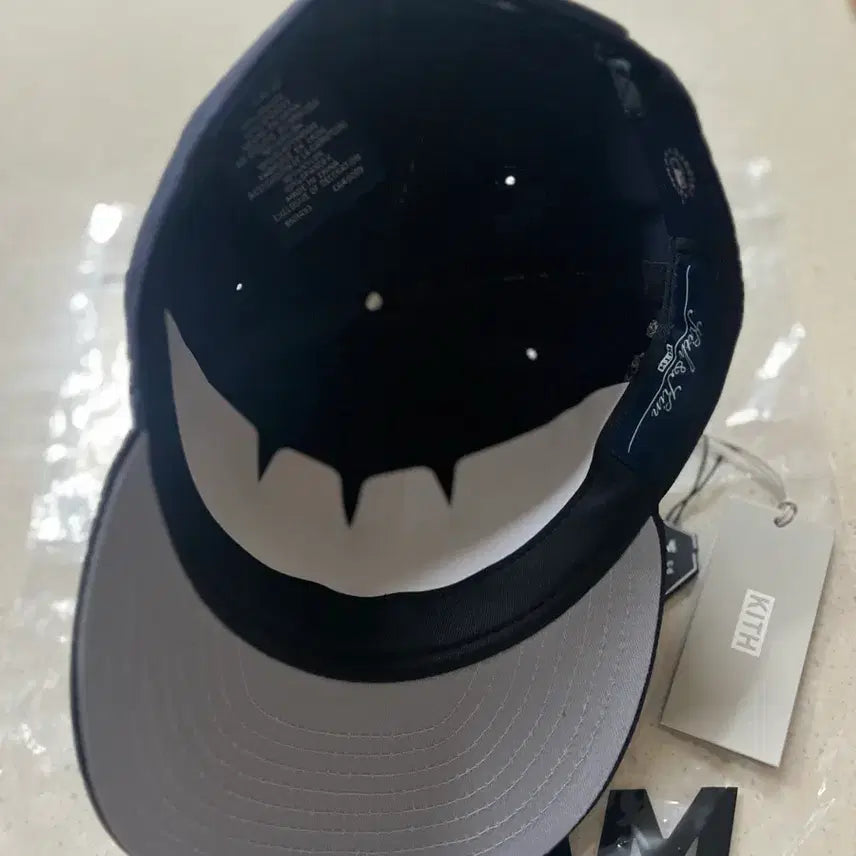 [SOLD OUT] 키스 x 뉴에라 뉴욕 양키스 나일론 9피프티 A프레임 녹터널