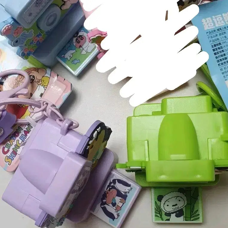 [BUNJANG] Crayon Shin-chan Polaroid Camera Keychain / 짱구 폴라로이드 카메라 키링 새상품 개당가격