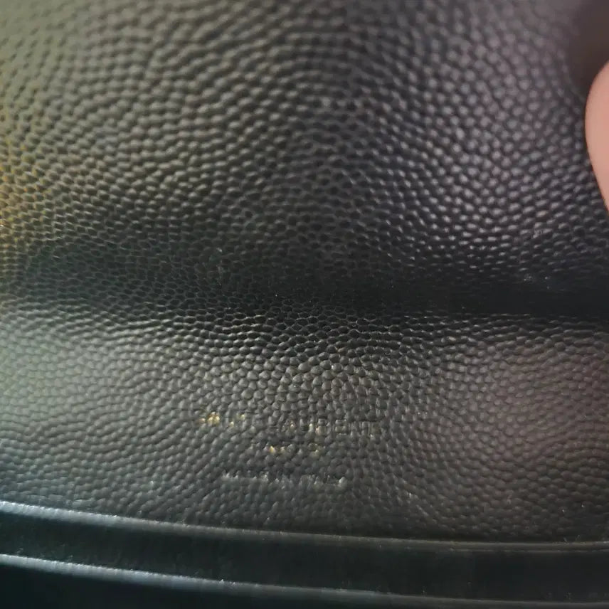 [BUNJANG] Yves Saint Laurent Matelassé Gold Emblem Black Medium Wallet / 입생로랑 마틀라세 금장 블랙 중지갑