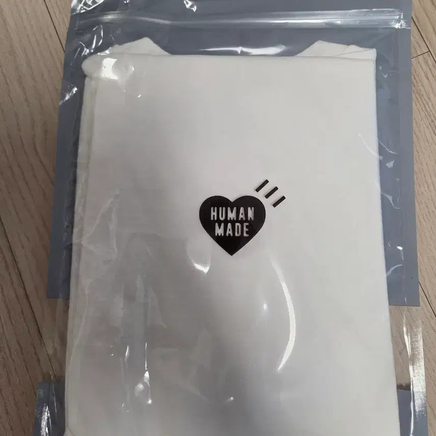 [BUNJANG] Human Made Heart Short Sleeve T-shirt White / 휴먼메이드 하트 반팔티 화이트