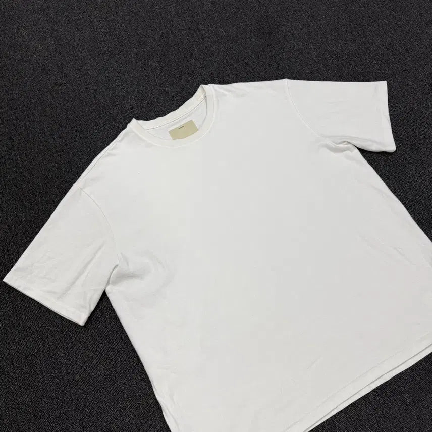 [BUNJANG] Pottery White Short Sleeve T-Shirt / 포터리 화이트 반팔 티셔츠