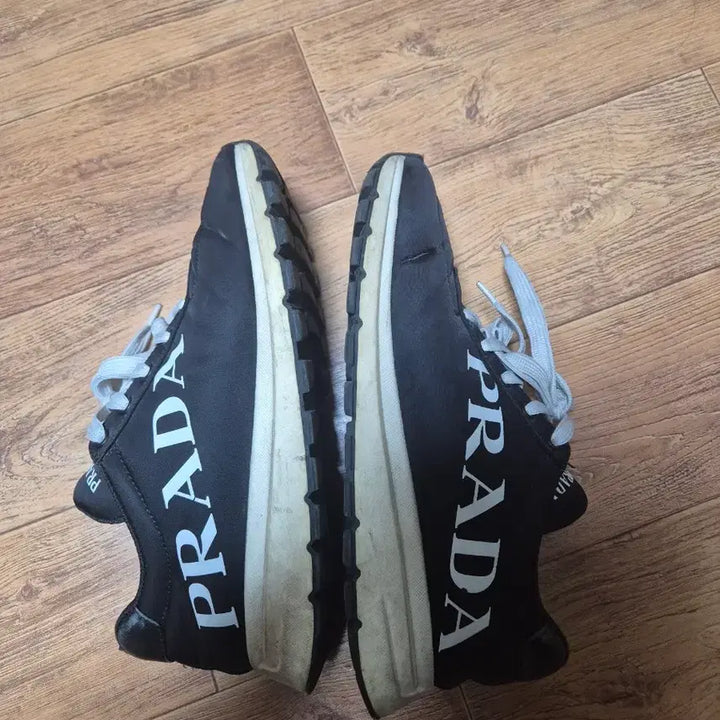 [BUNJANG] Prada Black Sneakers / 프라다 블랙 스니커즈 운동화