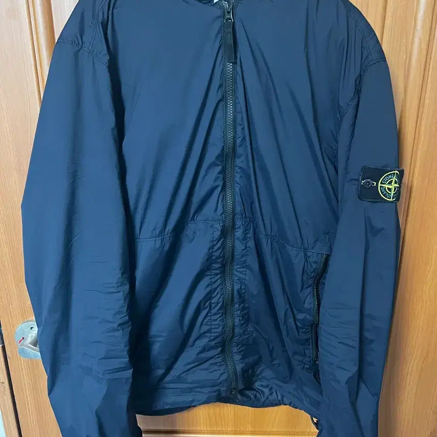 [BUNJANG] Stone Island Skin Touch Nylon TC Windbreaker Jacket (Size M) / 스톤아일랜드 스킨터치 나일론 TC