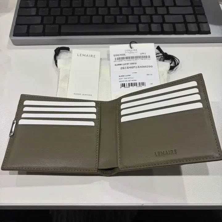 [BUNJANG] Lemaire Suede Wallet / 르메르 스웨이드 월렛(지갑)