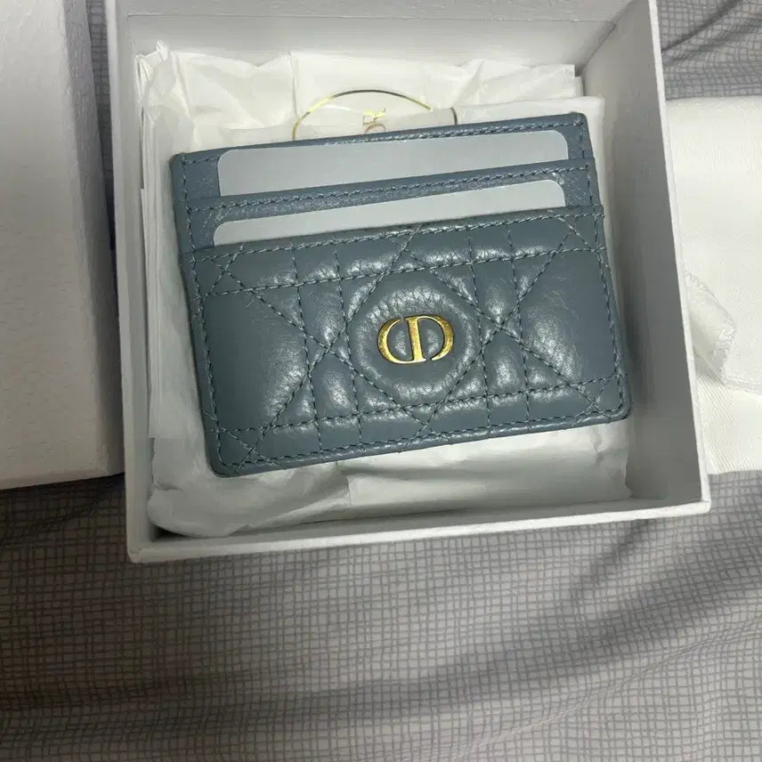 [SOLD OUT] 디올 카로 지갑